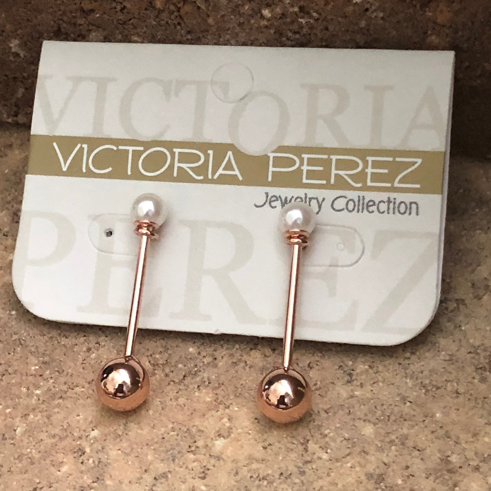 Earrings | Minimalist style